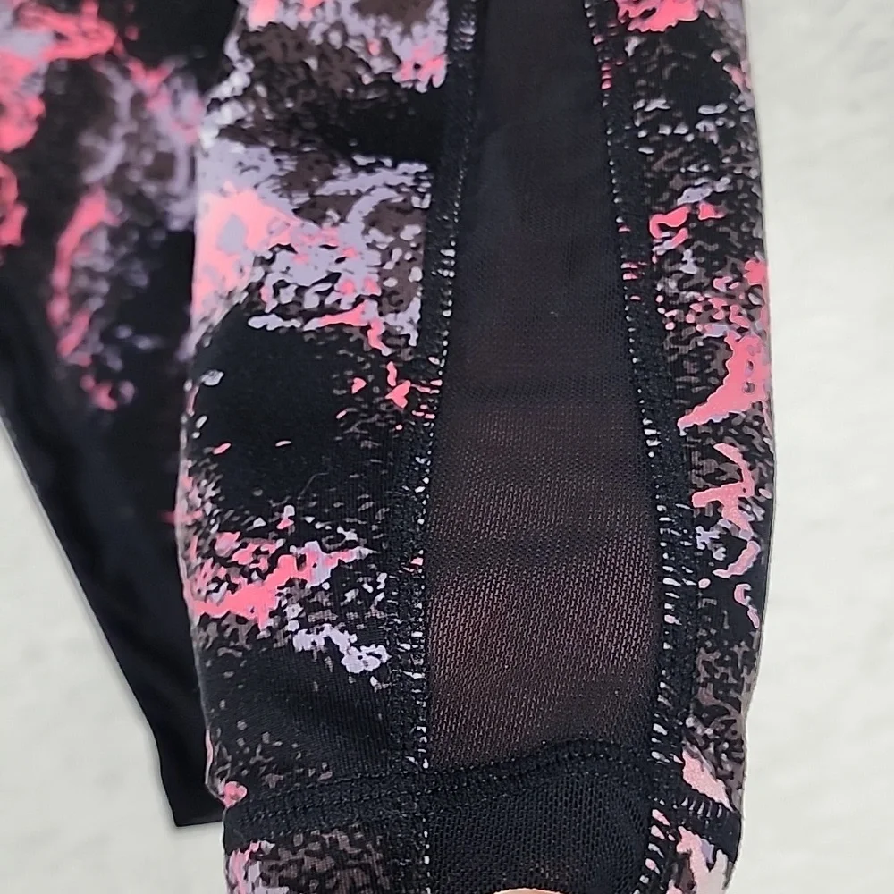 Lululemon Pink & Black Lightning Bloom Leggings